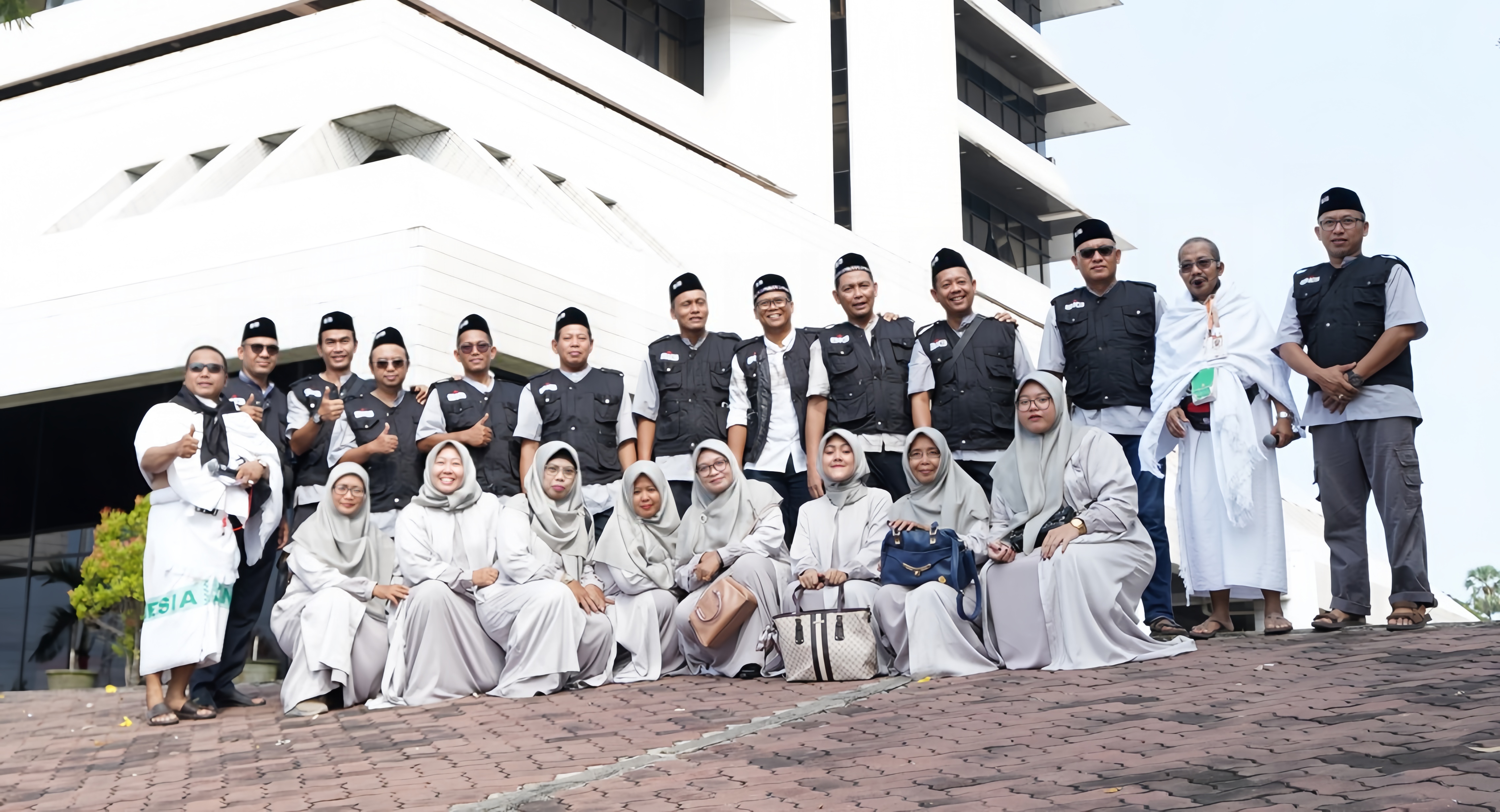 Foto Pengurus KBIHU Aswaja